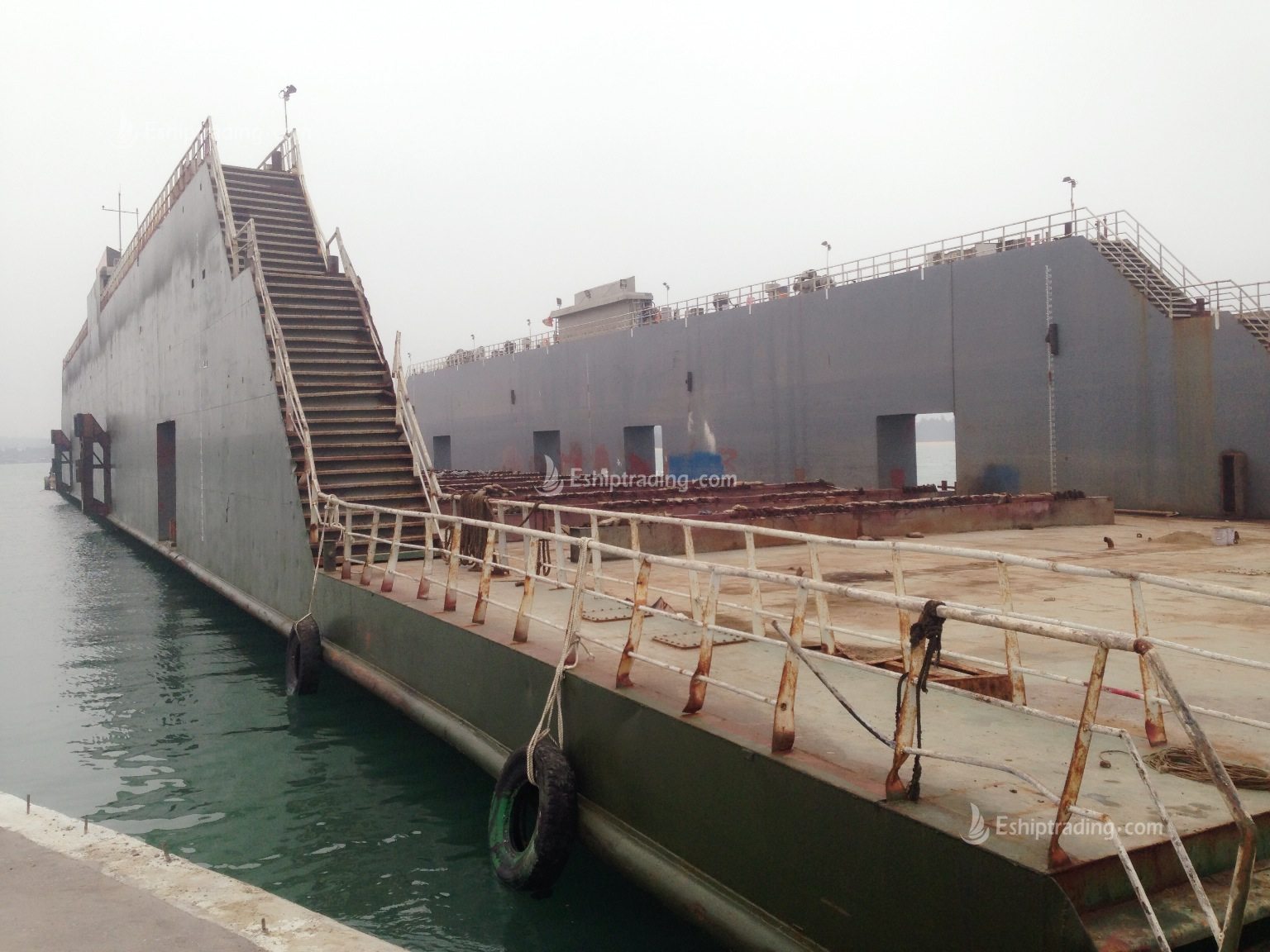 5500 T Floating Dock  For Sale