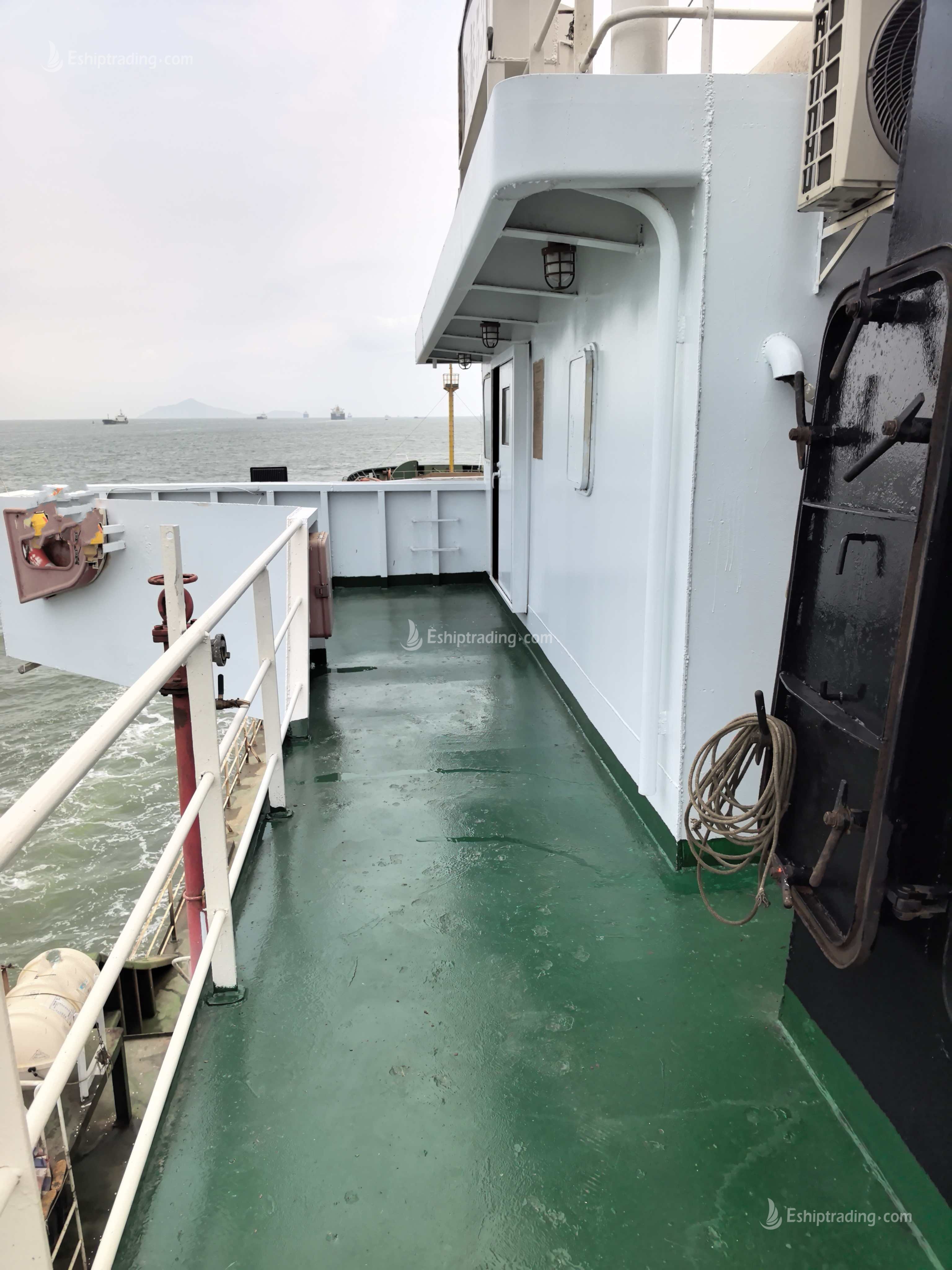 3700 m³ Bottom-Discharge Hopper Barge For Sale