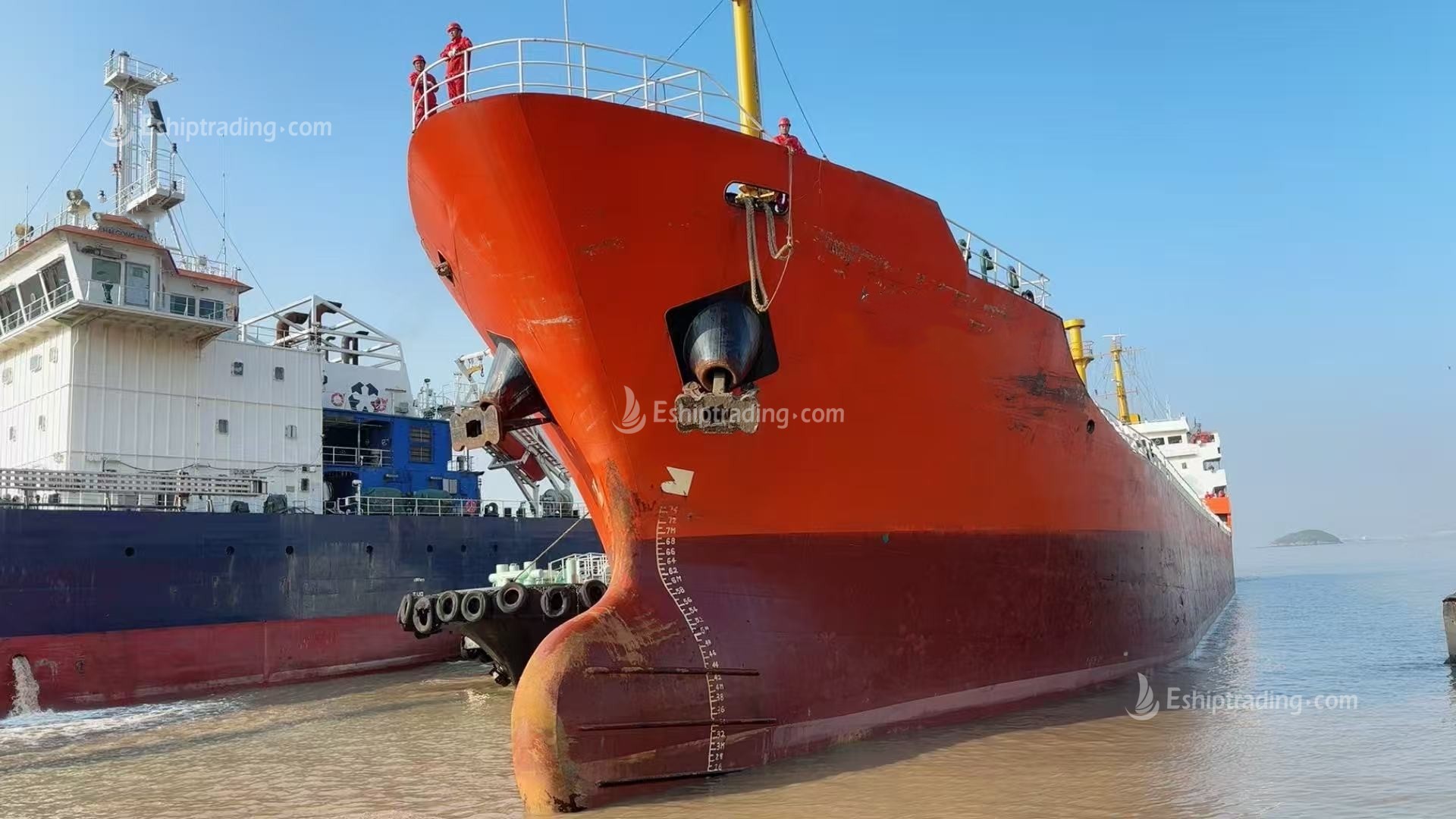 7035 T Product Oil Tanker For Sale