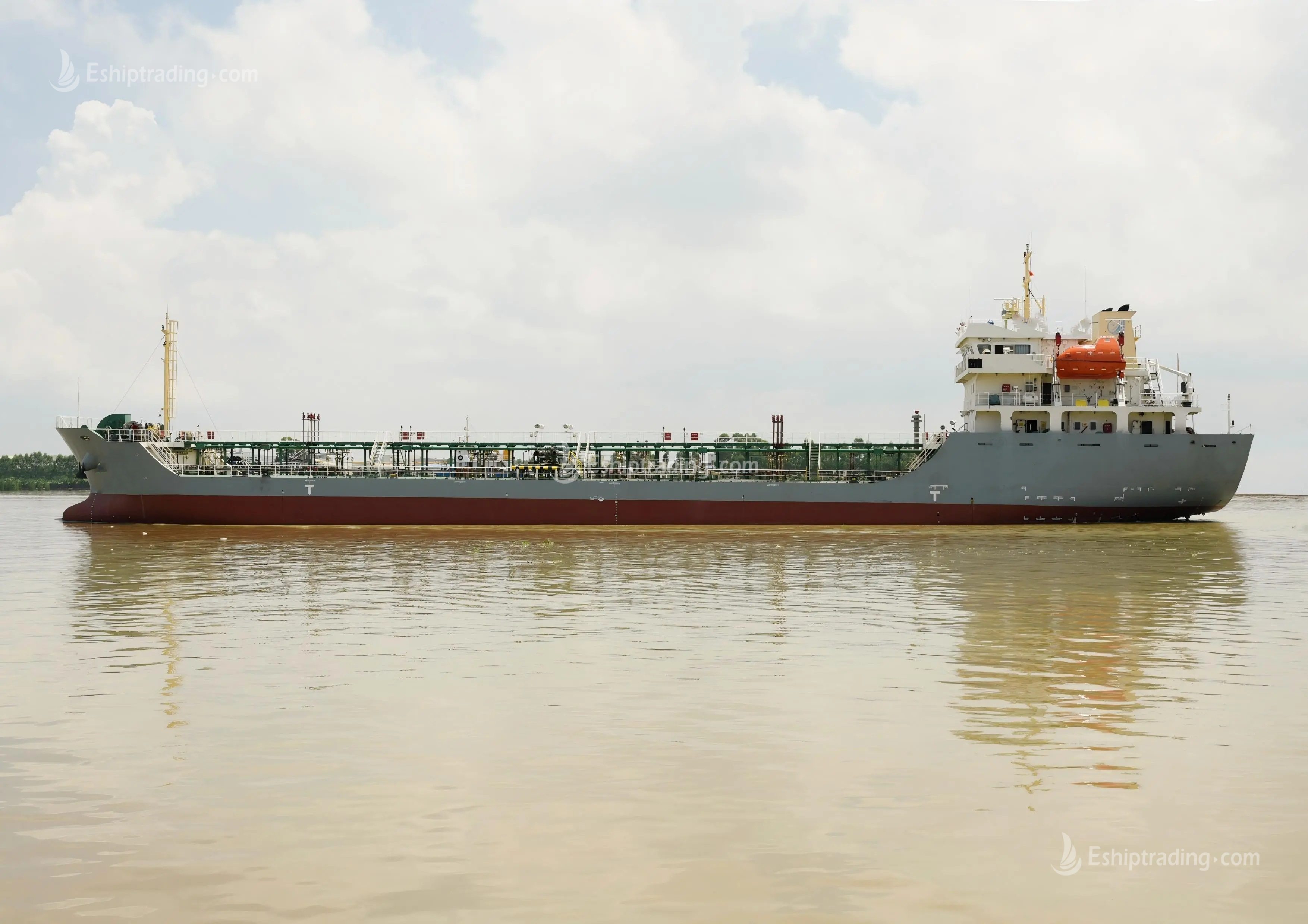 3545 T Product Oil Tanker For Sale