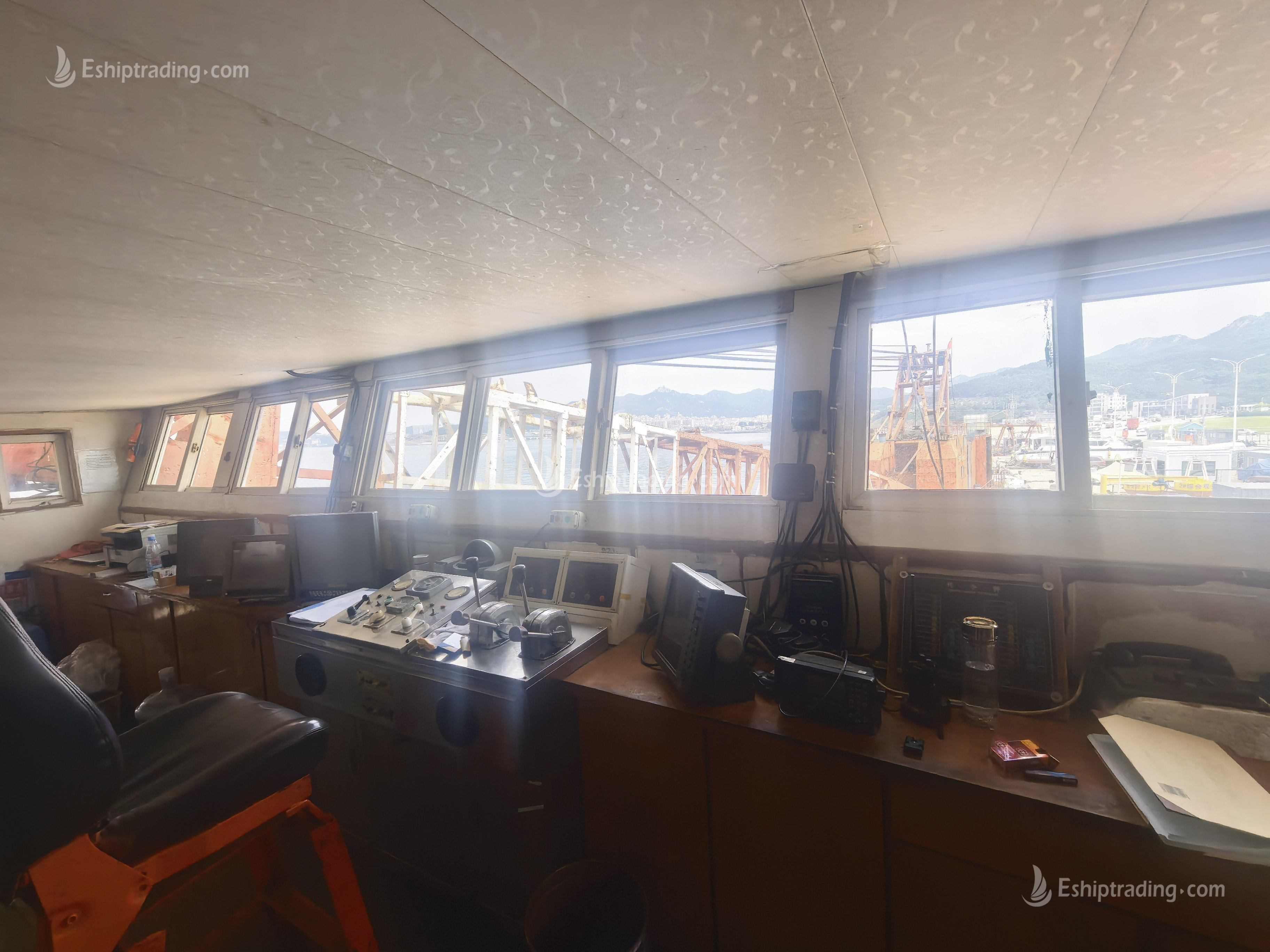 7 m³ Grab Dredger For Sale