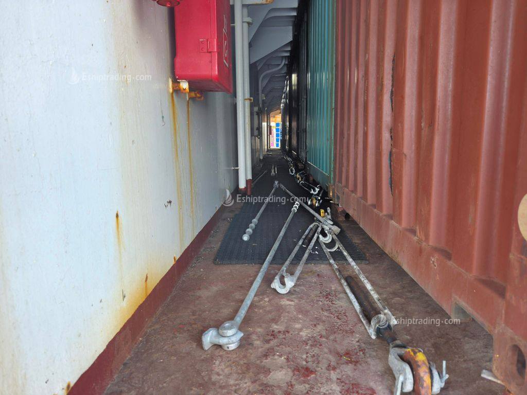 2824 TEU Container Ship For Sale