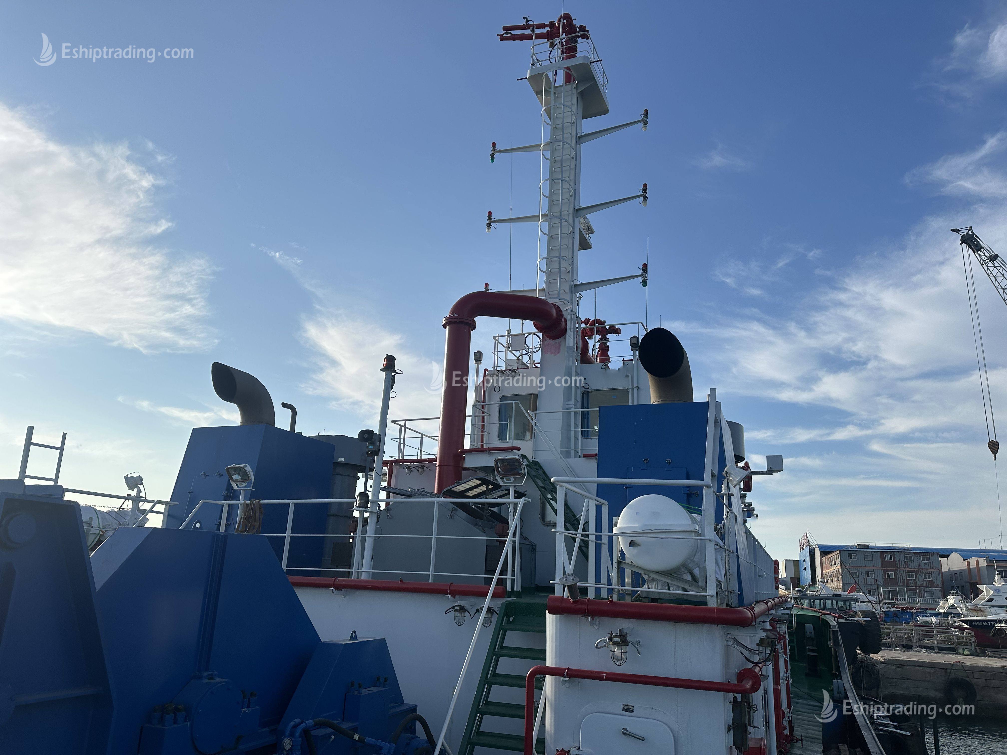 6800 PS Harbor Tug For Sale