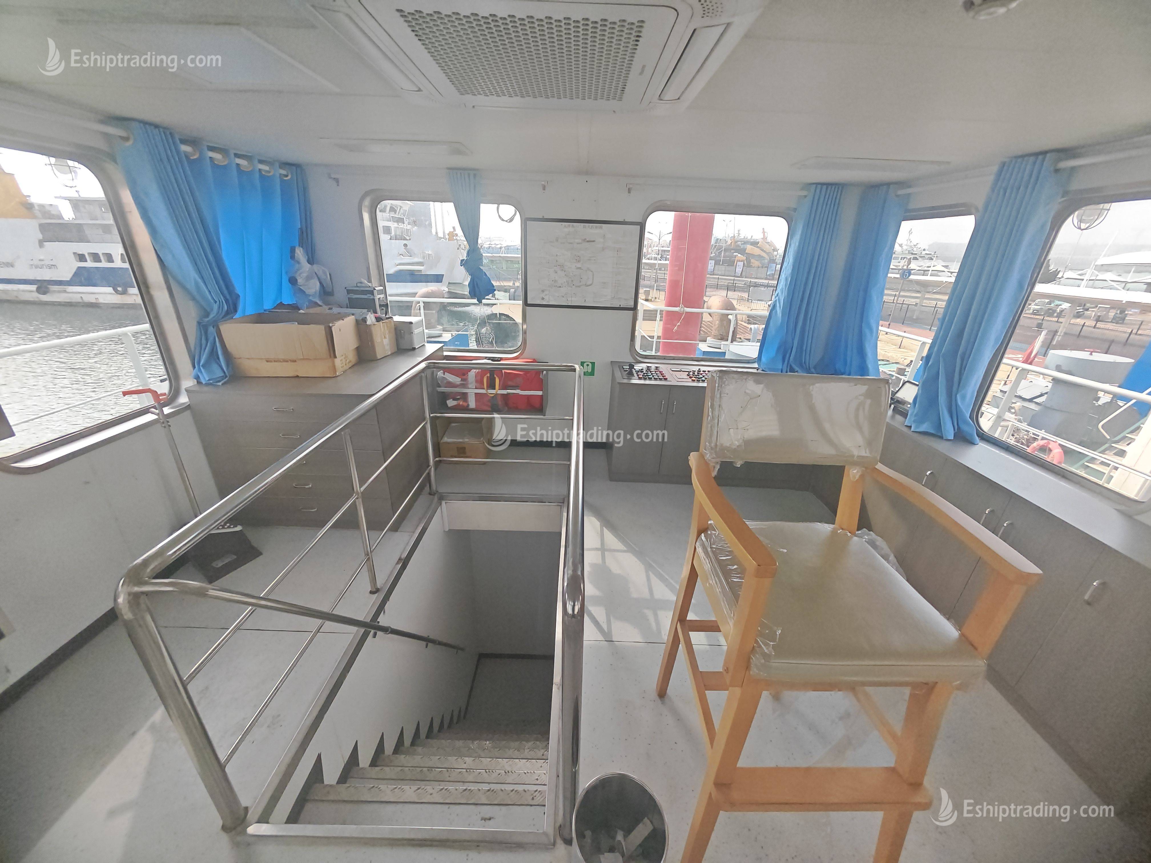 6800 PS Harbor Tug For Sale