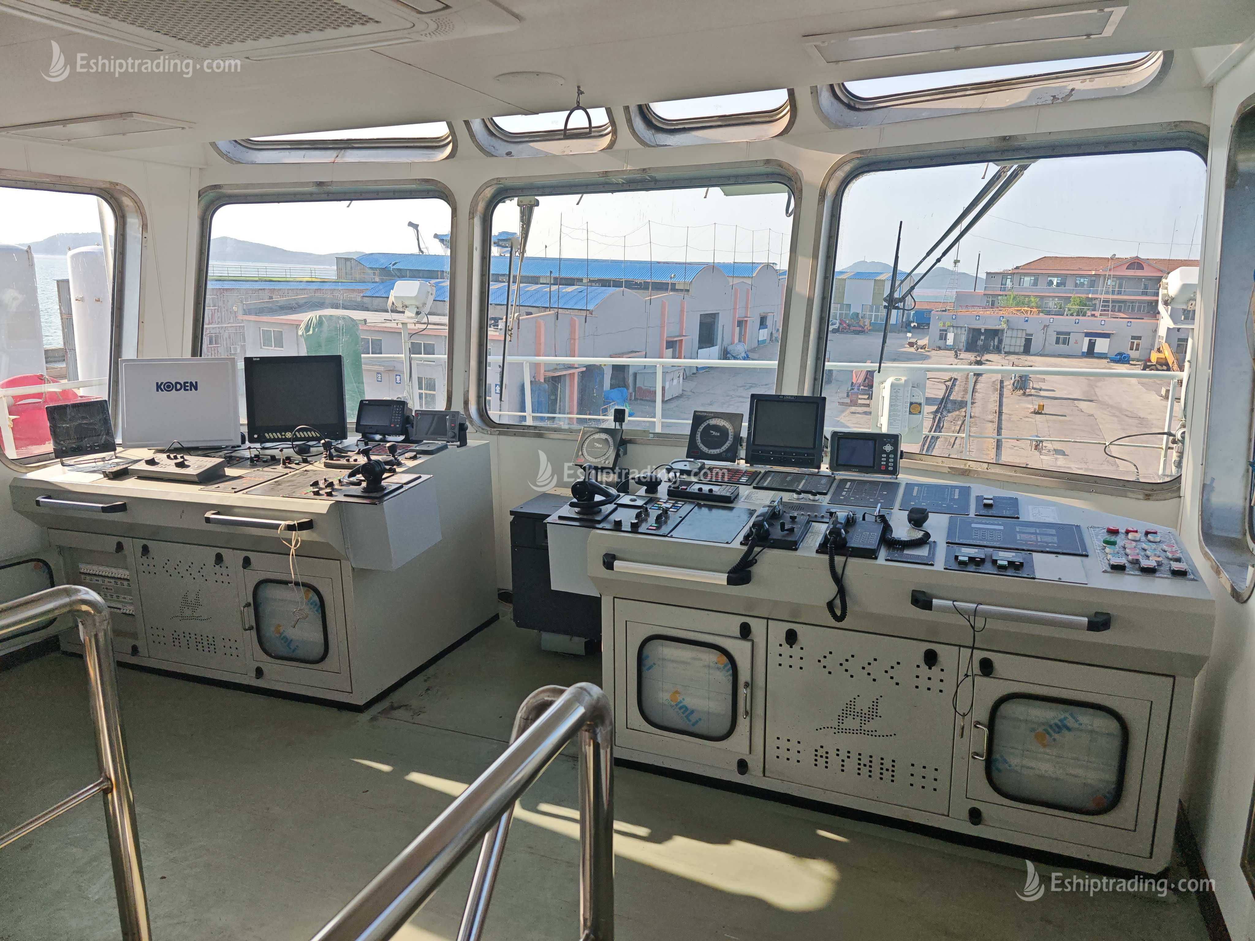 6800 PS Harbor Tug For Sale