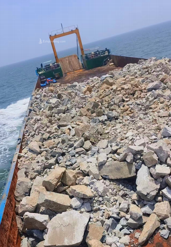 3530 T Deck Barge /LCT For Sale
