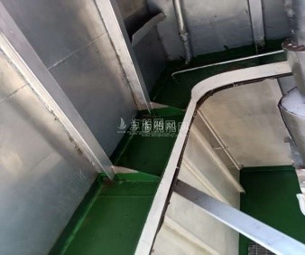 出售56532吨散货船