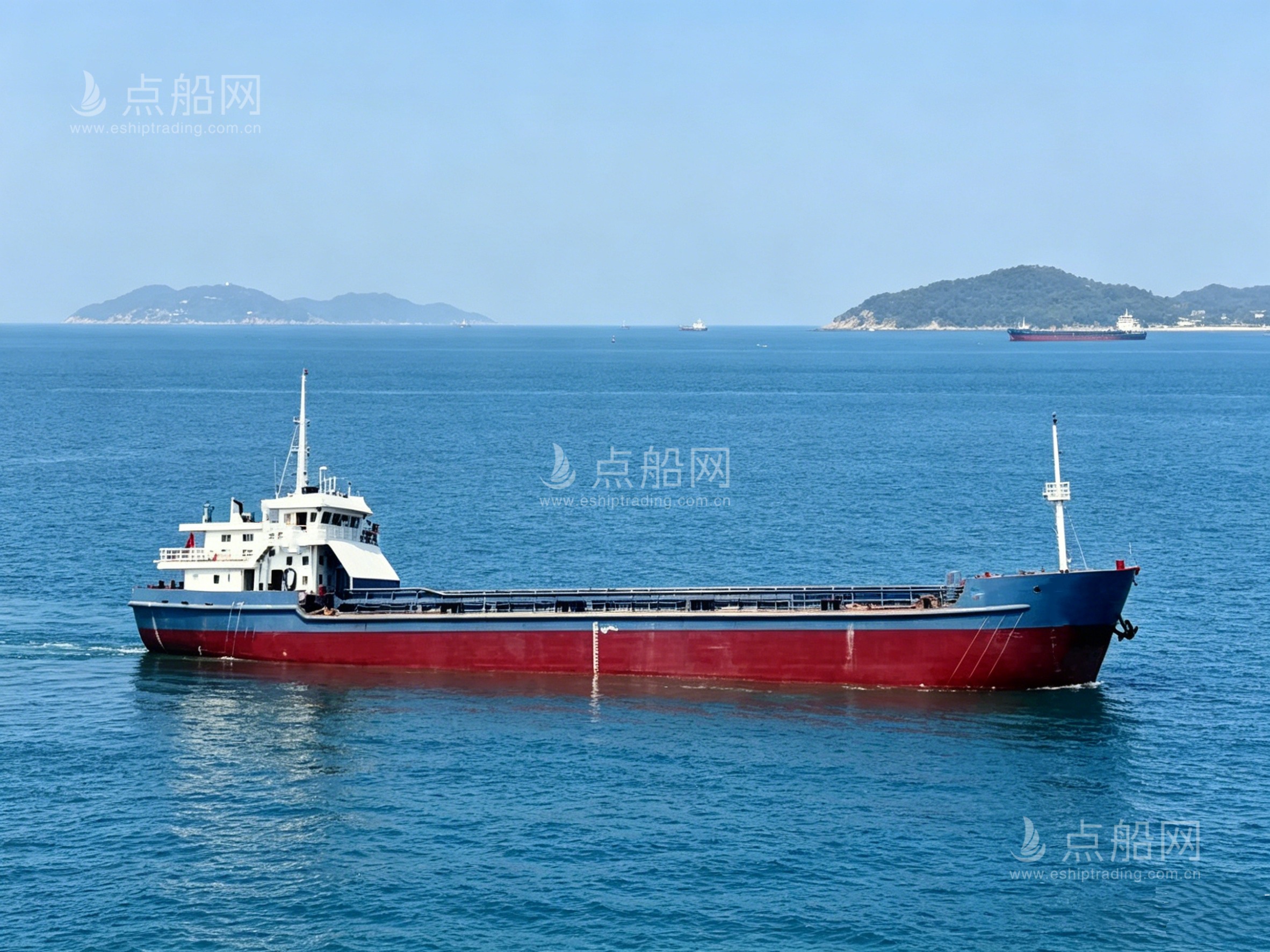 出售1550m³开体泥驳
