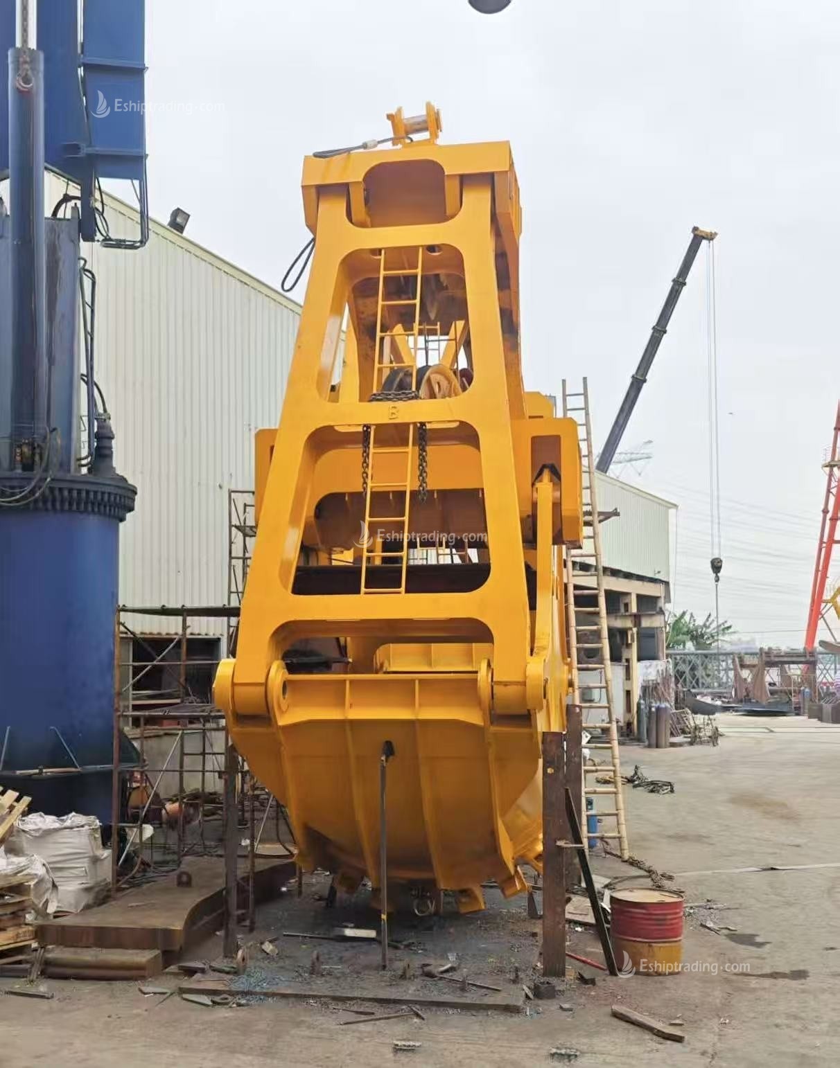 11 m³ Grab Dredger For Sale