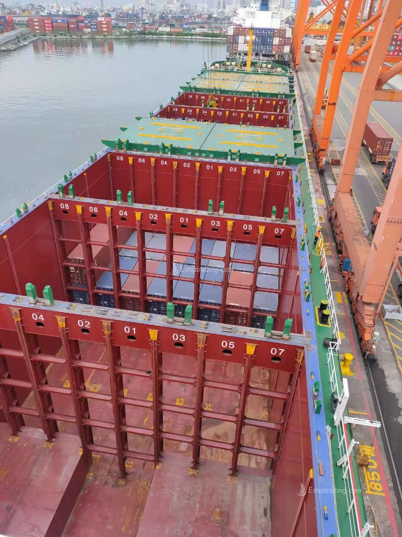 1132 TEU Container Ship For Sale