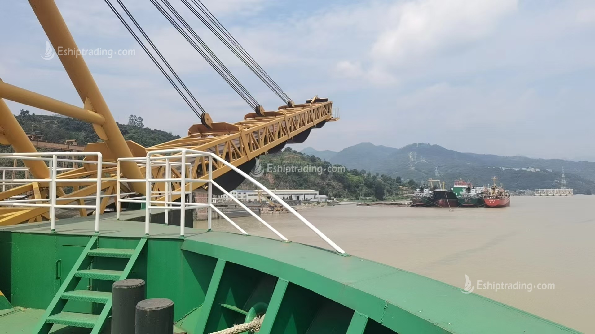 8100 T Deck Barge /LCT For Sale