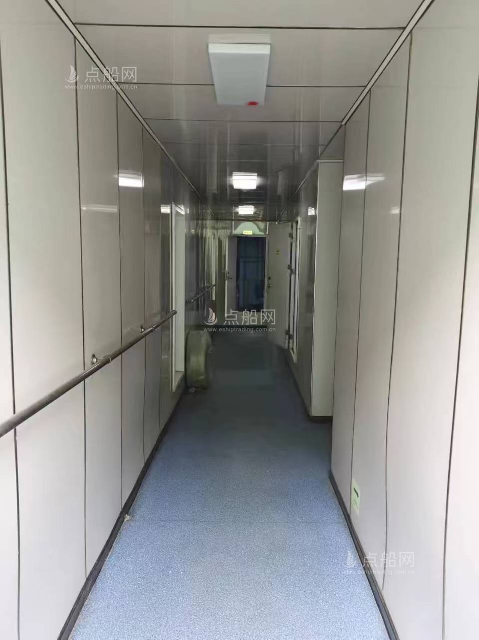 出售11278吨散货船