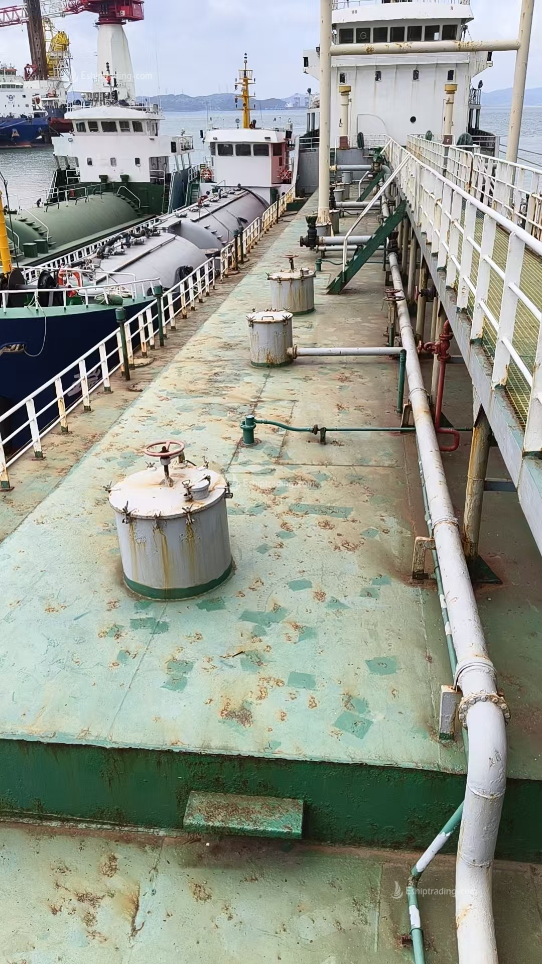2800 T Product Oil Tanker For Sale