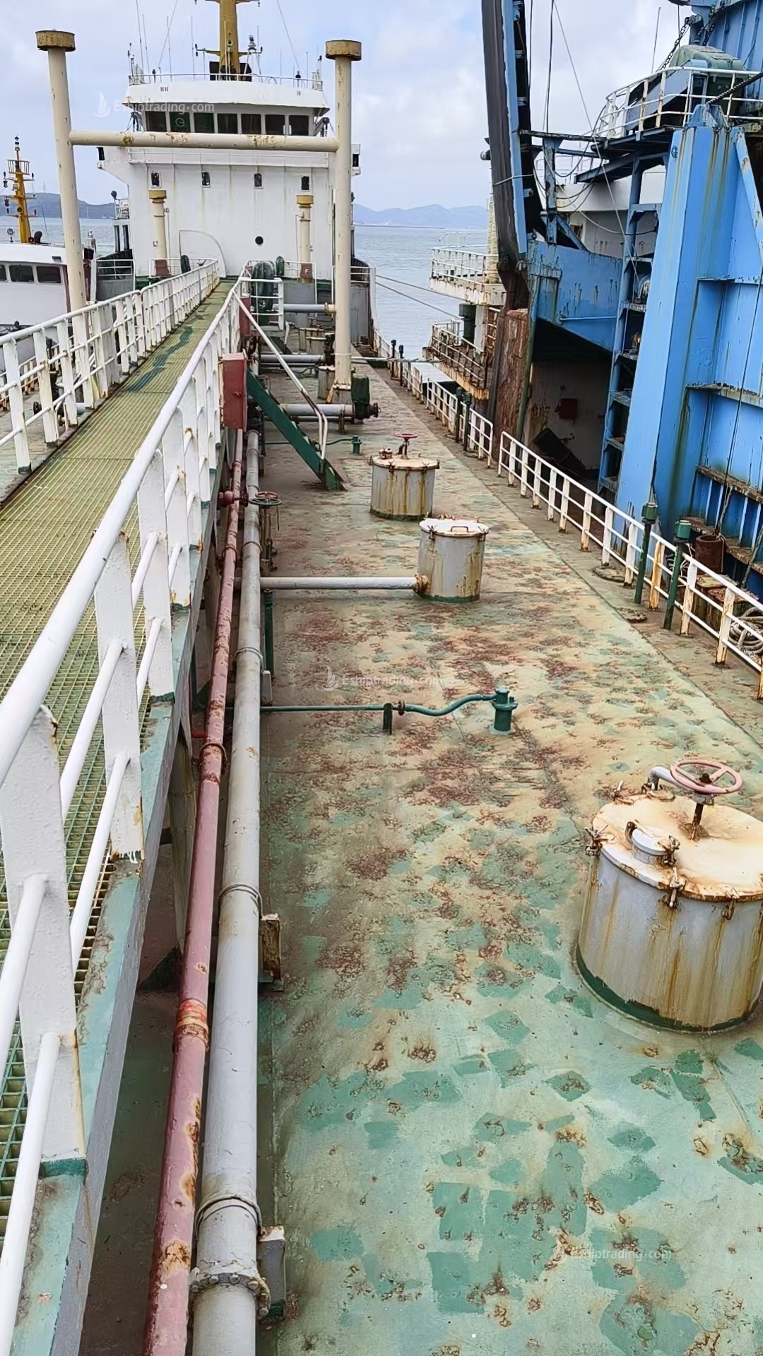 2800 T Product Oil Tanker For Sale