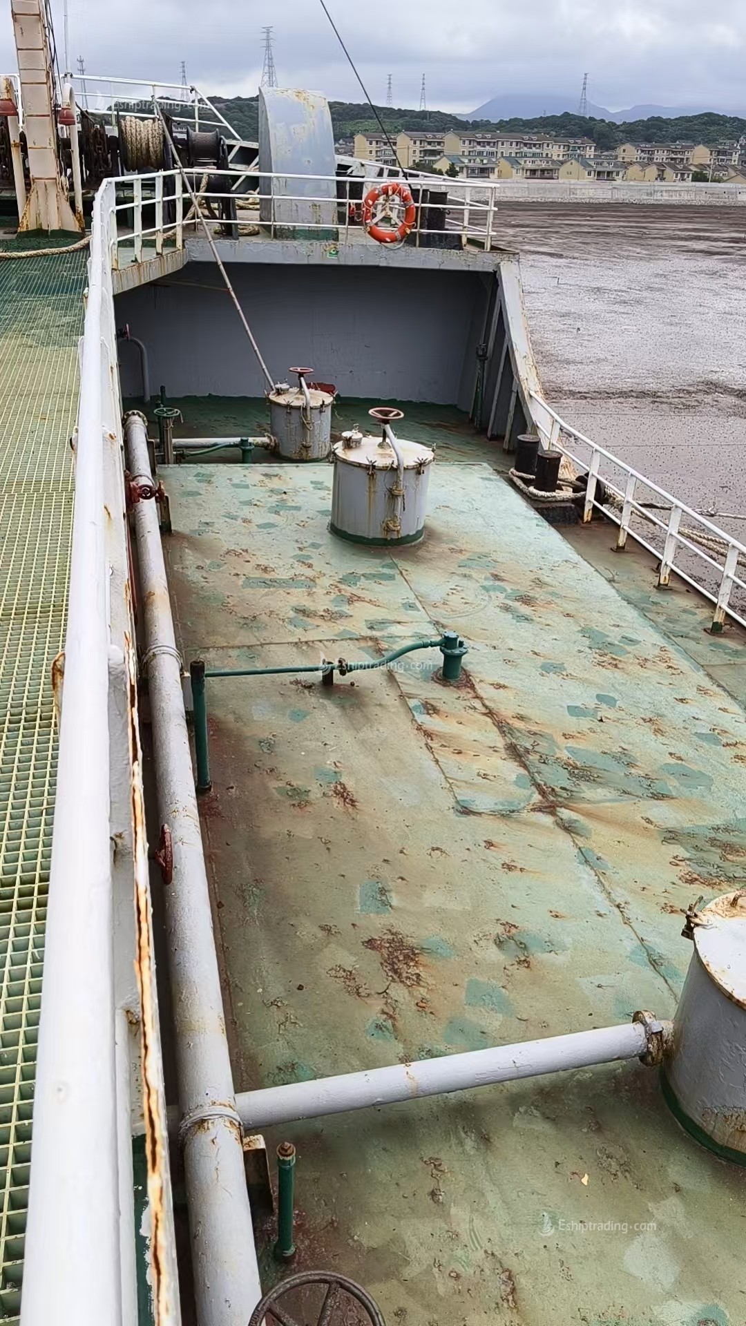 2800 T Product Oil Tanker For Sale