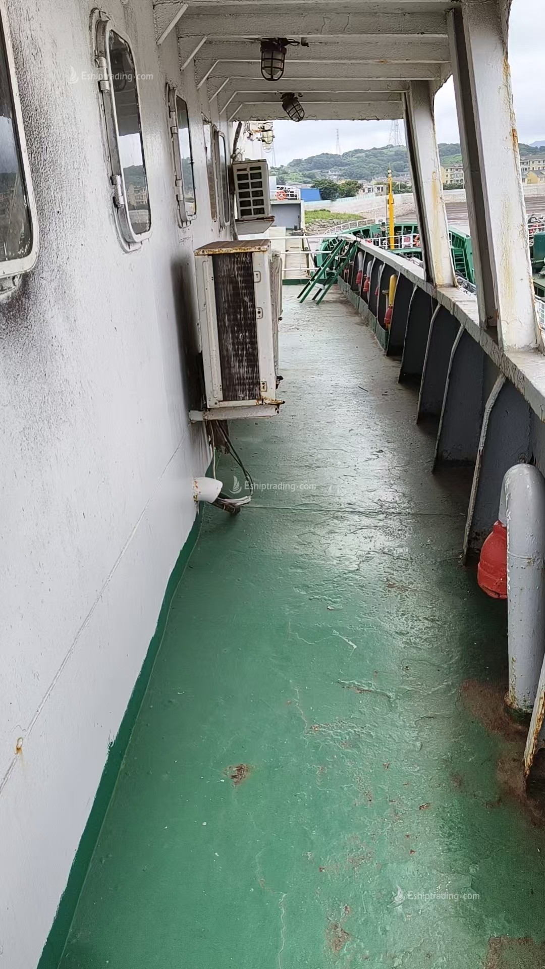 2800 T Product Oil Tanker For Sale