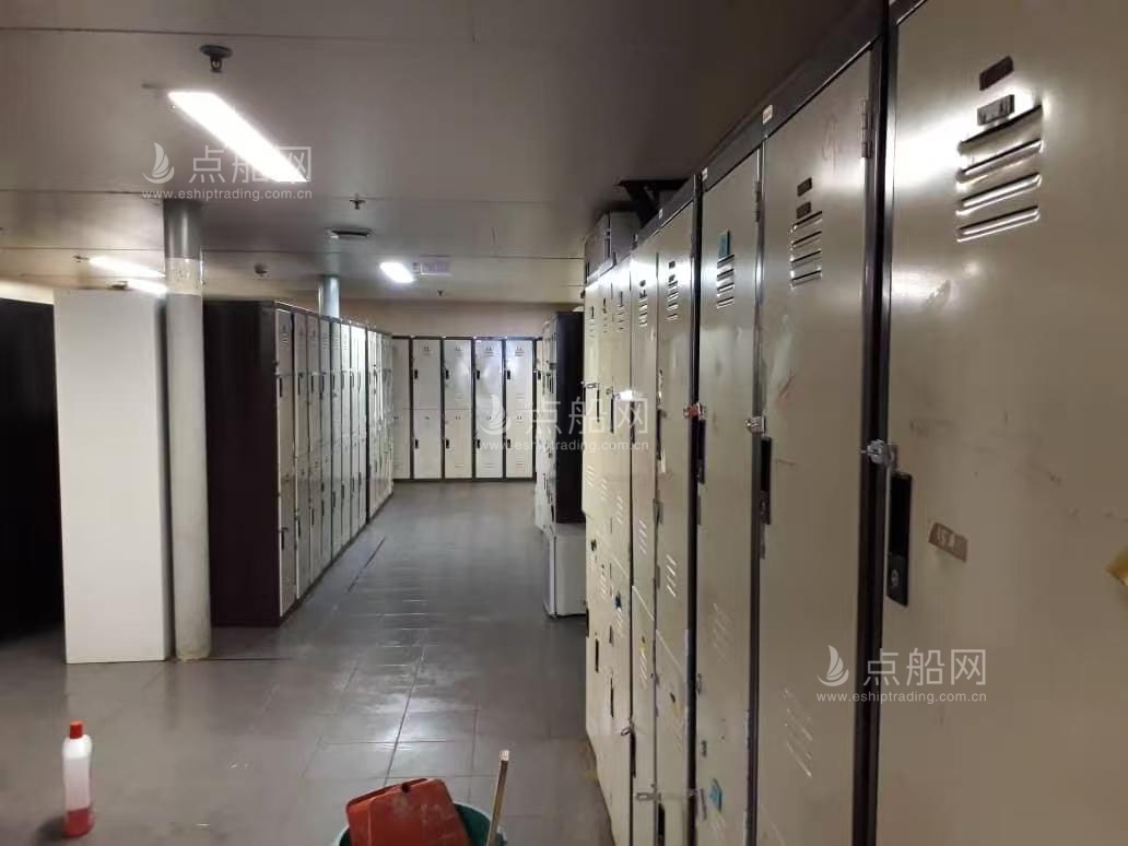 出售137.25米铺管船