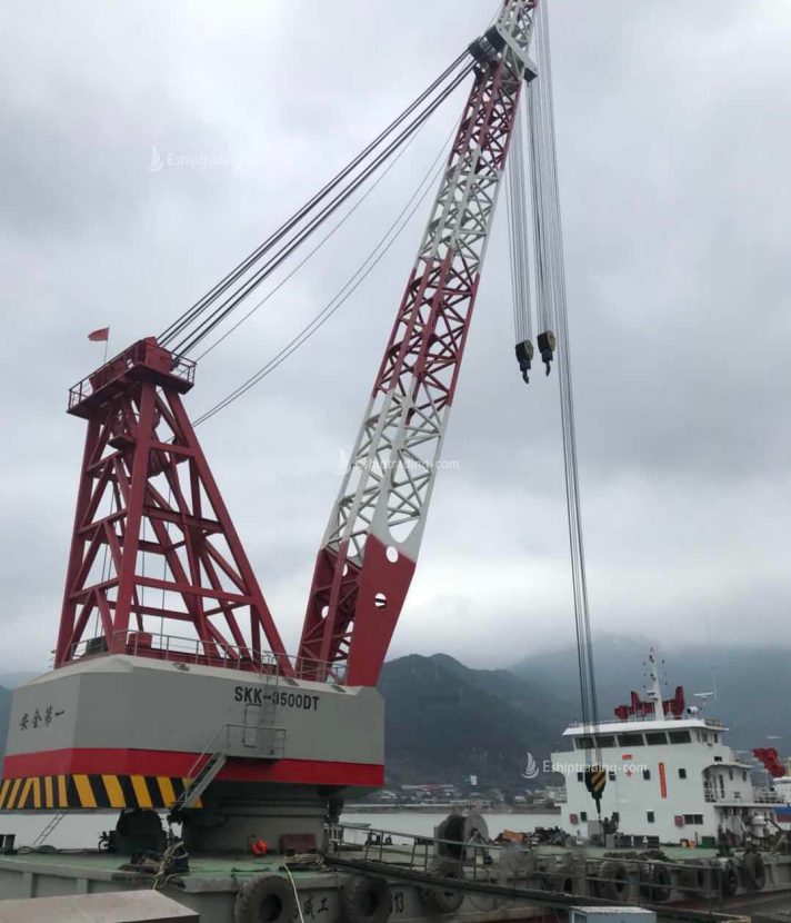 350 T Fully Revolving Floating Crane For Sale