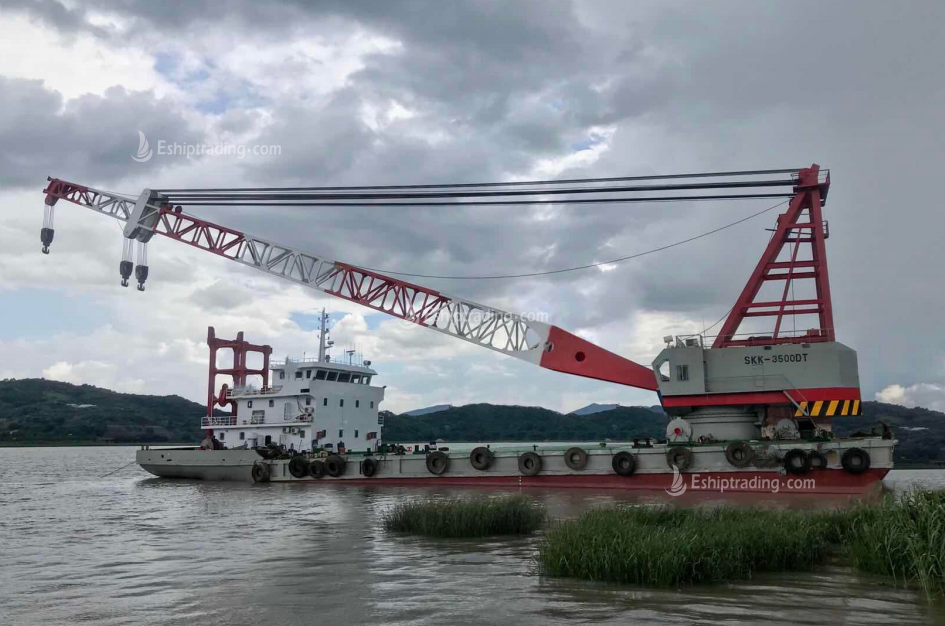 350 T Fully Revolving Floating Crane For Sale