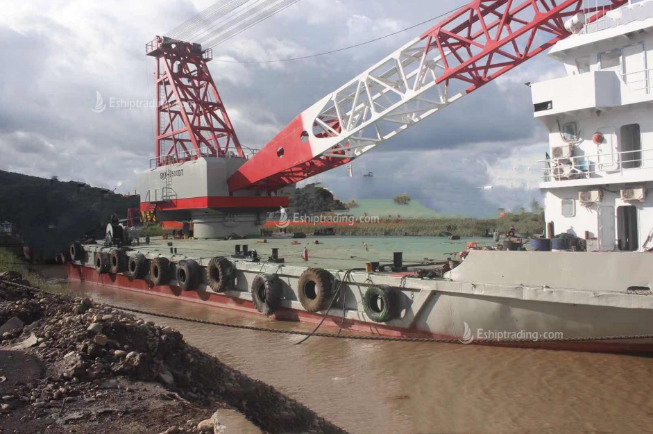 350 T Fully Revolving Floating Crane For Sale