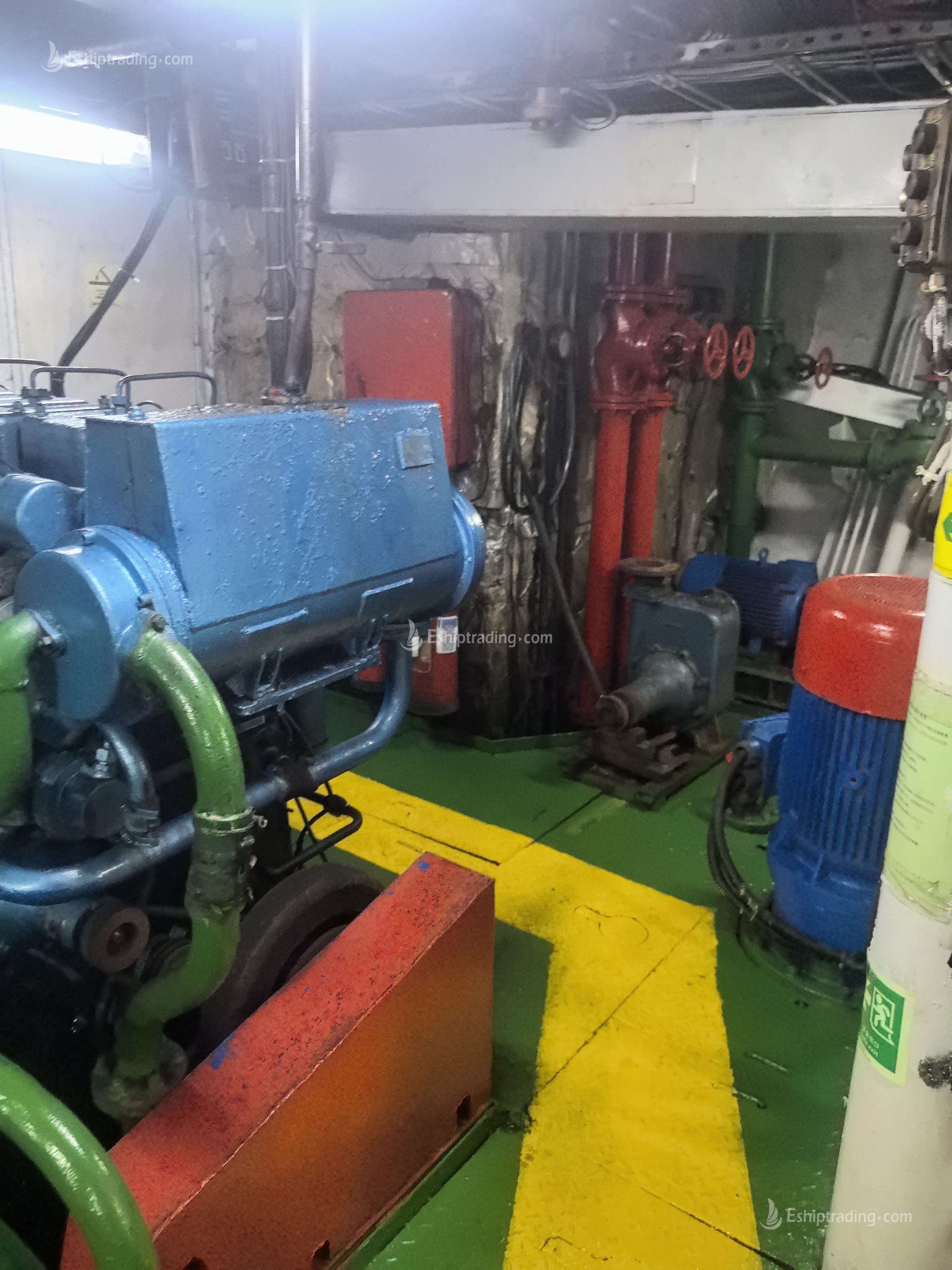 4200 T Product Oil Tanker For Sale