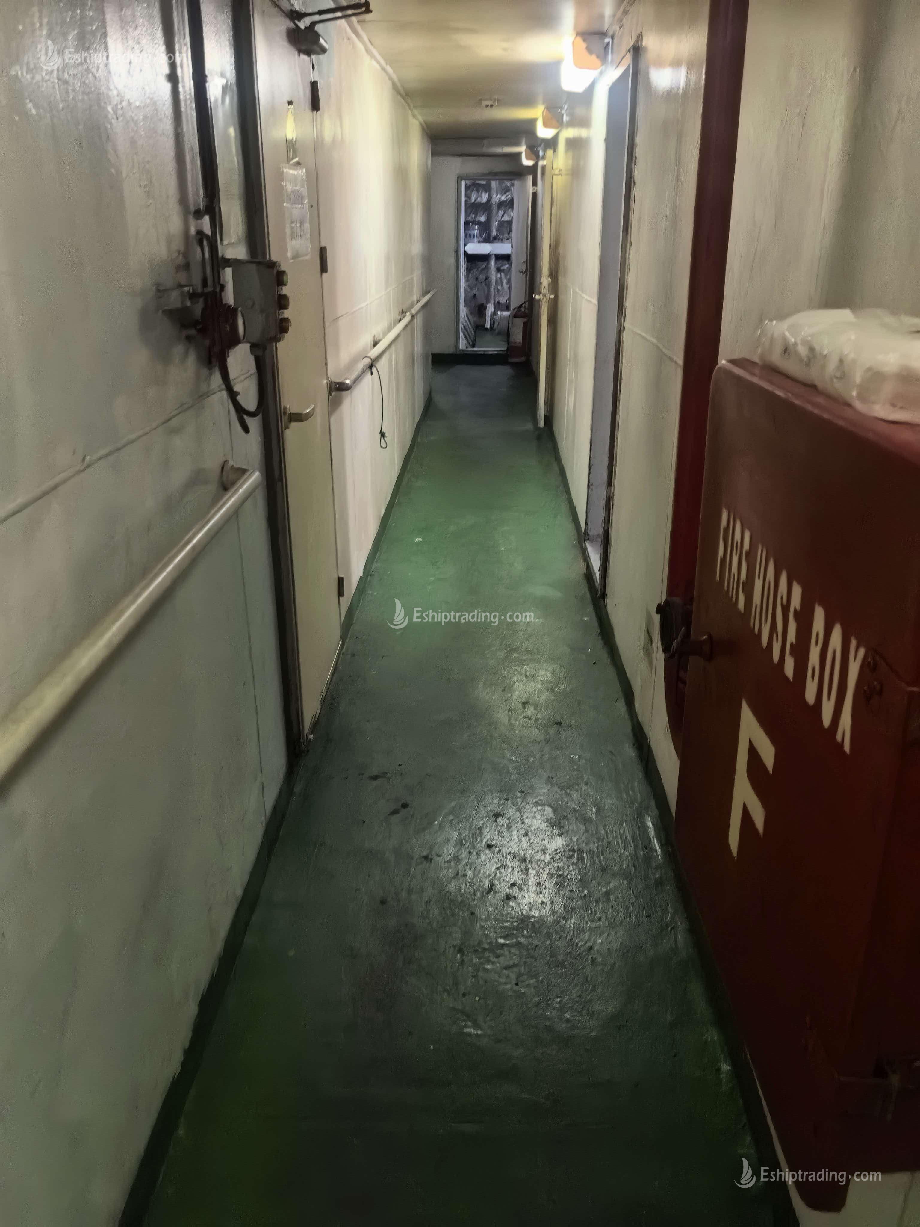 4200 T Product Oil Tanker For Sale