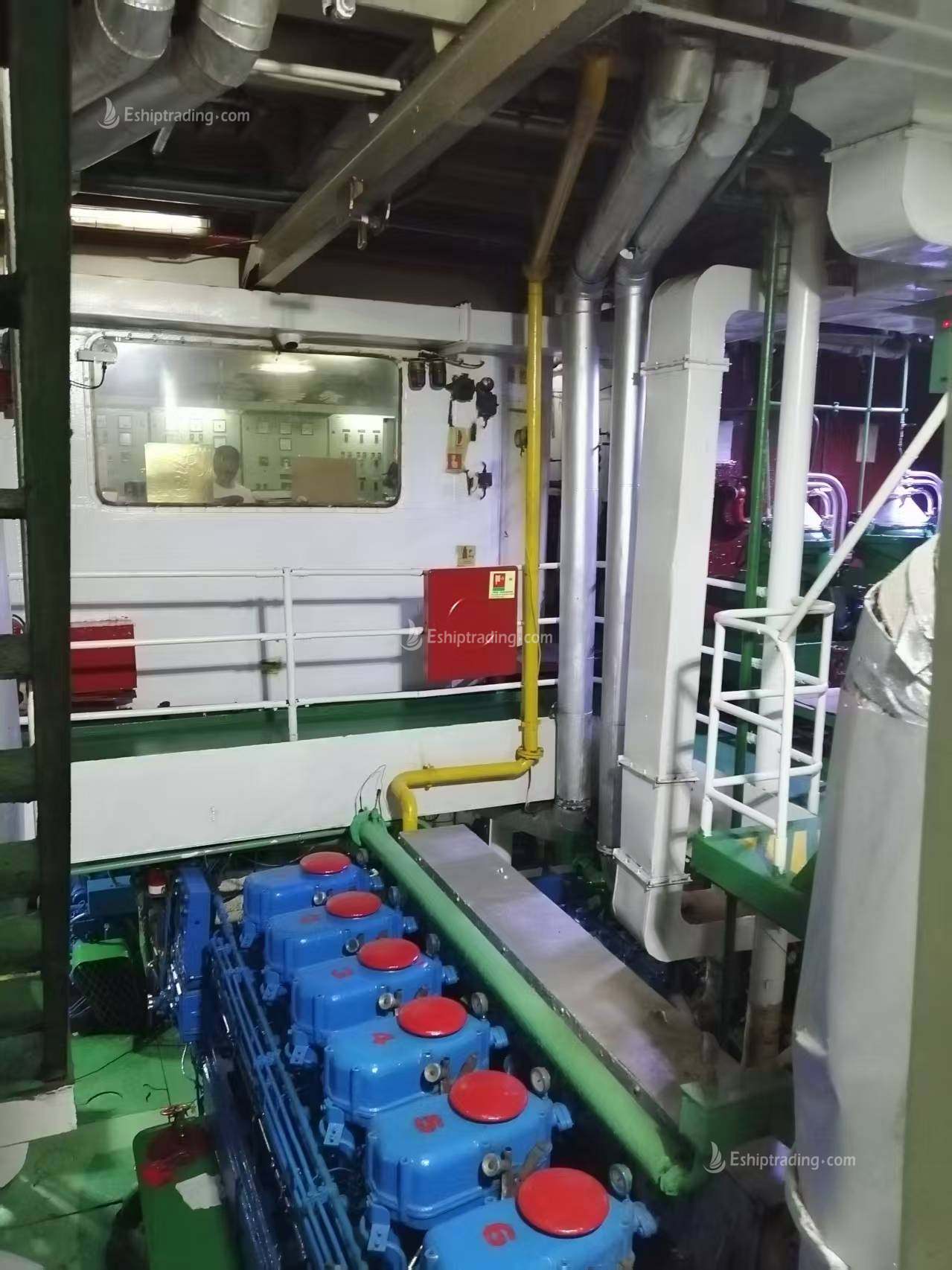 4470 T Product Oil Tanker For Sale