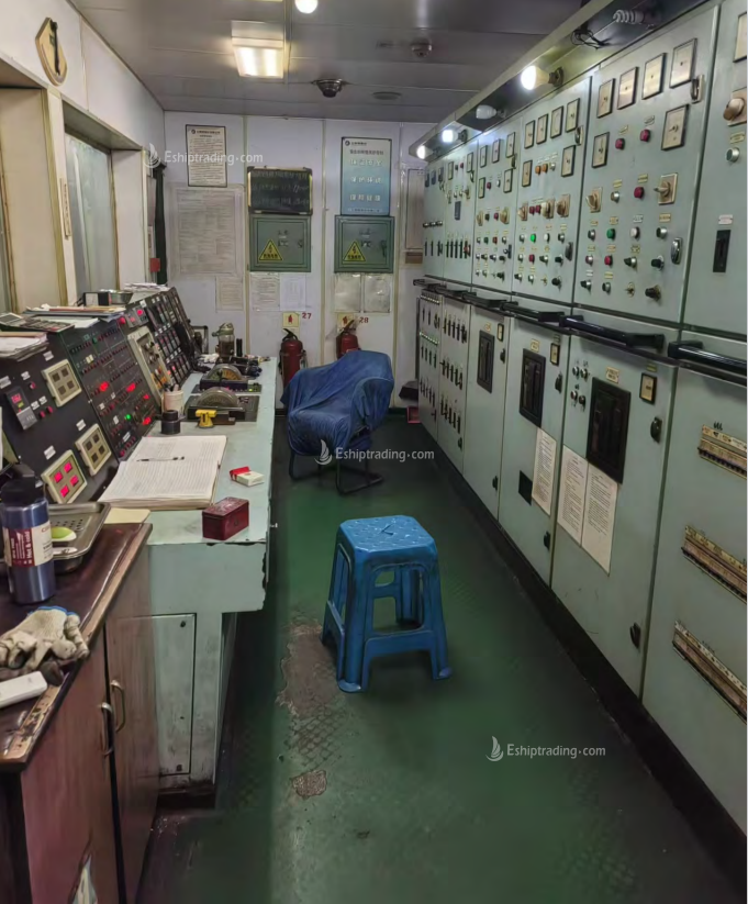 648 TEU Container Ship For Sale